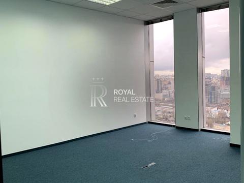 коммерческая по адресу Николая Амосова ул., 274