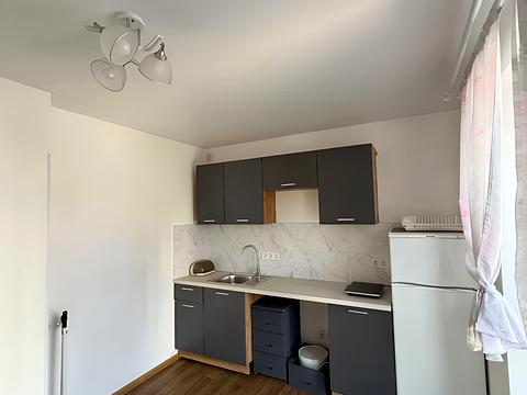 квартира за адресою Залізнична вул., 9Б