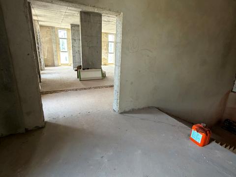 комерційна за адресою Володимира Навроцького вул., 31-А