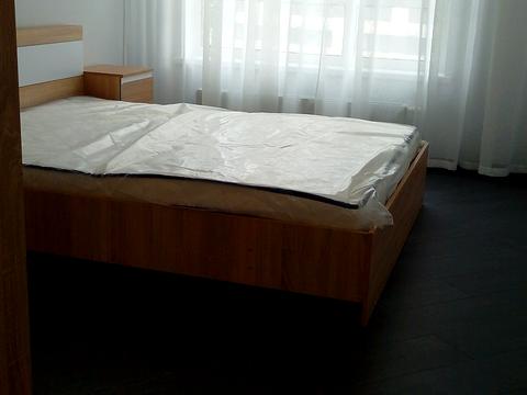 квартира за адресою Київ, Всеволода Змієнка вул., 21