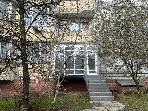 комерційна за адресою Відпочинку вул., 12