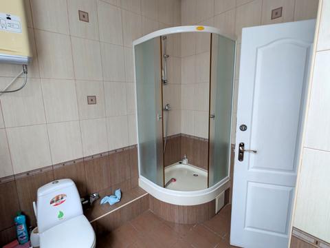комерційна за адресою Кирилівська вул. (Фрунзе), 160