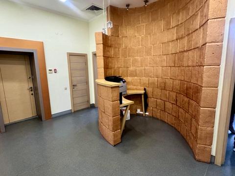 коммерческая по адресу Большая Житомирская ул., 1
