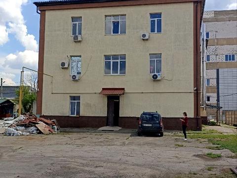 комерційна за адресою Георгіївська вул., 10