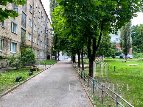 квартира за адресою Олекси Тихого вул. (Виборзька), 12