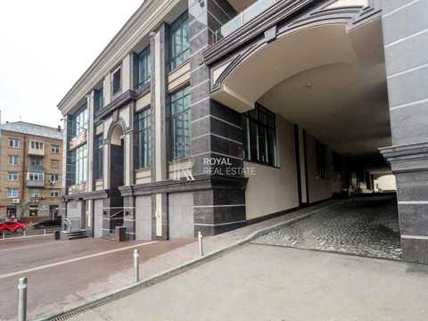 комерційна за адресою Антоновича вул. (Горького), 109