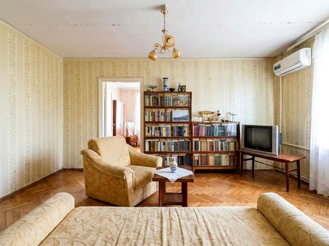 квартира за адресою Леоніда Каденюка просп. (Юрія Гагаріна), 12/1
