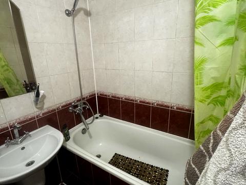 квартира за адресою Кам'янецька вул., 66