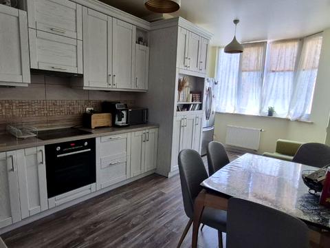 квартира за адресою Карла Мікльоша вул., 25