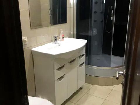 квартира за адресою Рельєфна вул., 8