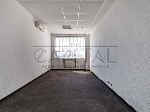 комерційна за адресою Степана Бандери просп. (Московський), 6
