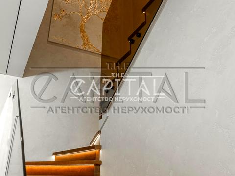 будинок за адресою Київська вул., 4