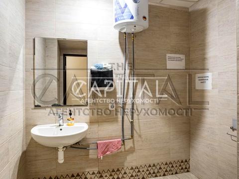 комерційна за адресою Київ, Жилянська вул., 55