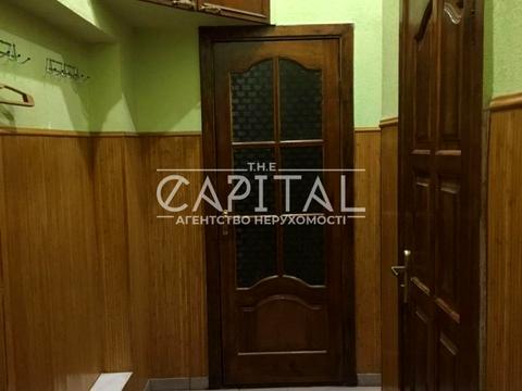комерційна за адресою Київ, Науки просп., 61