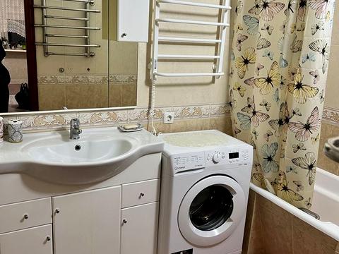 квартира по адресу Евгения Чикаленко ул., 76а