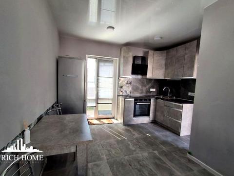 квартира по адресу Айвазовського, 8