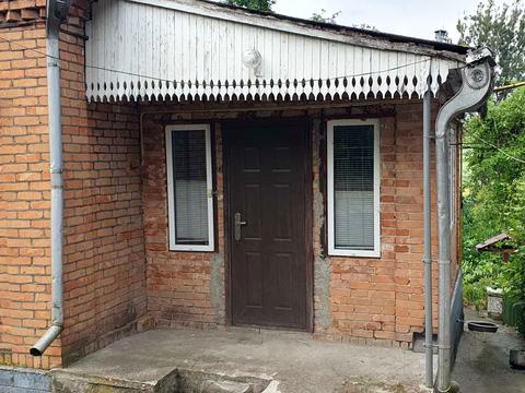 будинок за адресою Центральна, 28