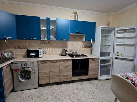 квартира за адресою Тролейбусна вул., 24