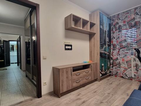 квартира за адресою Дніпровська набережна вул., 9