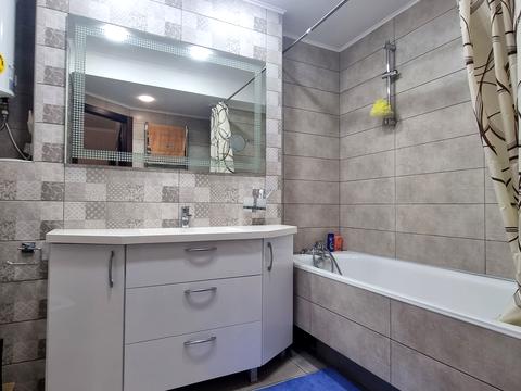 квартира за адресою Дніпровська набережна вул., 9