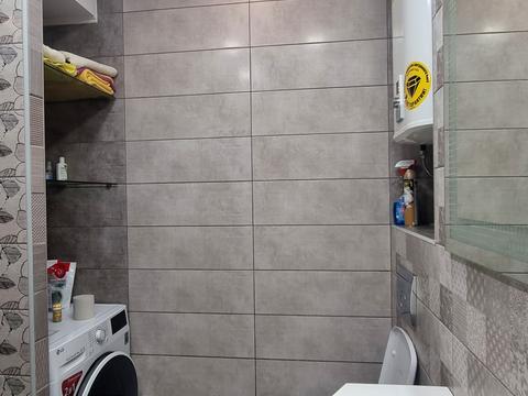 квартира за адресою Дніпровська набережна вул., 9