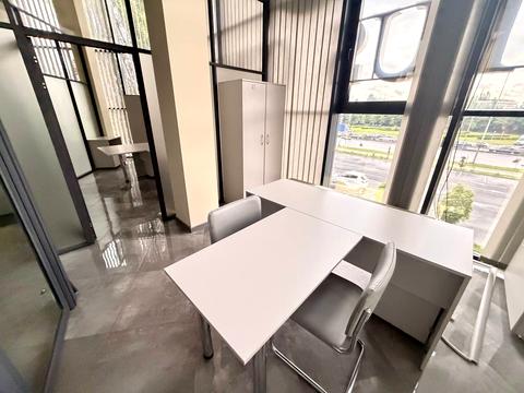 комерційна за адресою Київ, Миколи Бажана просп., 17-А