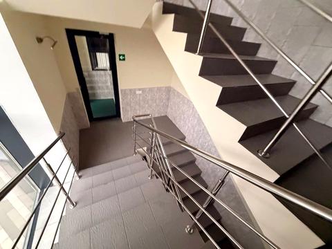 комерційна за адресою Київ, Миколи Бажана просп., 17-А