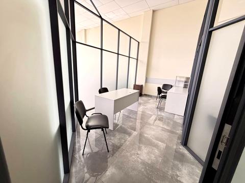 комерційна за адресою Київ, Миколи Бажана просп., 17-А
