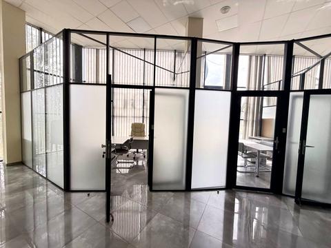 комерційна за адресою Київ, Миколи Бажана просп., 17-А