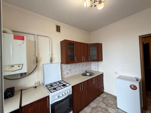 квартира за адресою Зоряна вул., 20