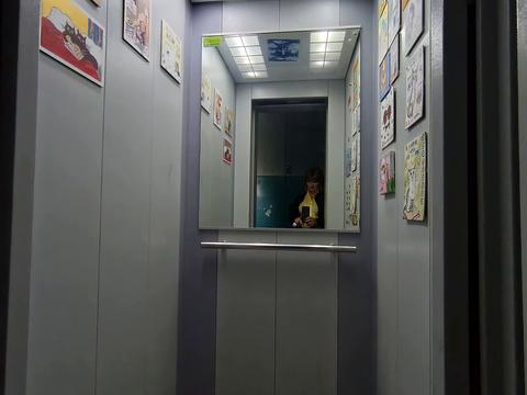квартира по адресу Академика Королёва ул., 80