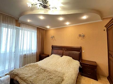 квартира по адресу Степана Бандери ул., 7/1