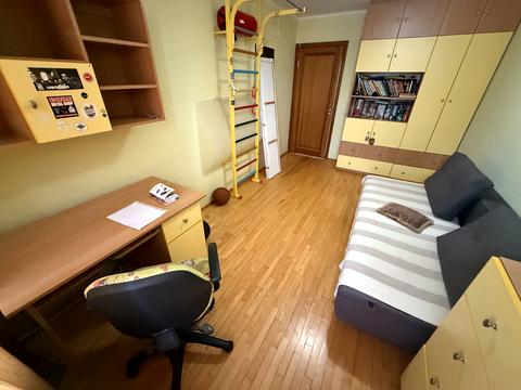 квартира за адресою Патріарха Мстислава Скрипника вул., 11