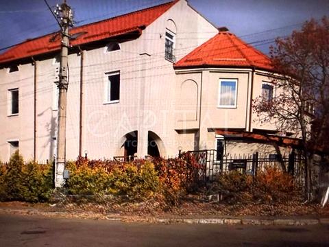 будинок за адресою Черняховського вул.