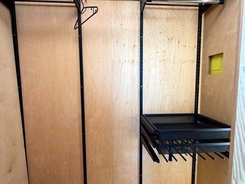квартира по адресу Думанского ул., 27