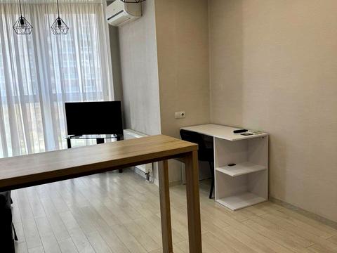 квартира по адресу Драгоманова ул., 2