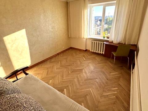 квартира за адресою Бориса Грінченка вул., 14а