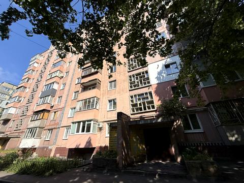 квартира за адресою Менахем-Мендл Шнеєрсона вул. (Мініна), 13