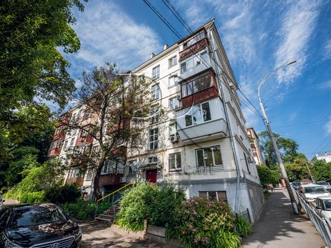 квартира по адресу Брюллова ул., 12