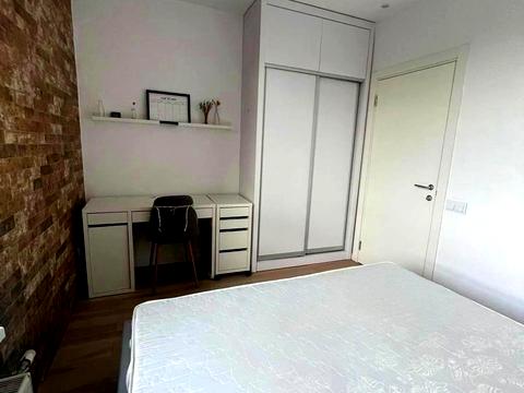 квартира по адресу Салютная ул., (Будинок 02301-02303)