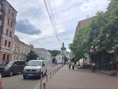 квартира за адресою Хорива вул., 15