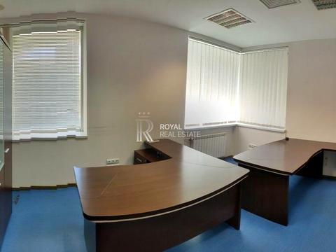 комерційна за адресою Старонаводницька вул., 13Б
