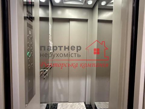квартира за адресою Владислава Бувалкіна вул., 58
