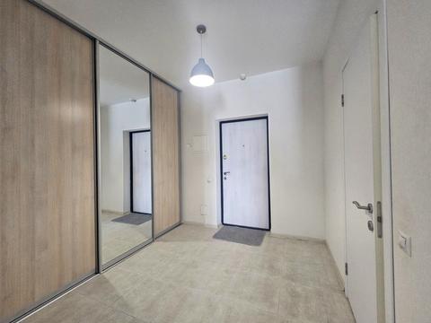 квартира за адресою Київ, Драгоманова вул., 2-Б