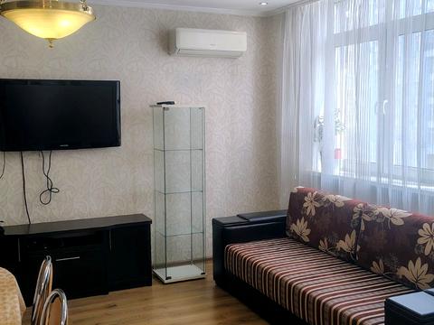 квартира за адресою Миколи Бажана просп., 8-Б