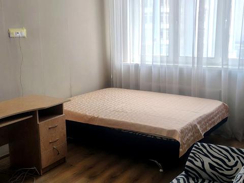квартира за адресою Миколи Бажана просп., 8-Б