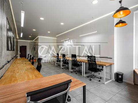 коммерческая по адресу Кловский спуск, 7a