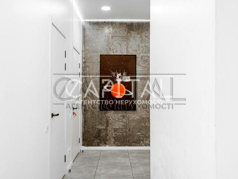 коммерческая по адресу Кловский спуск, 7a