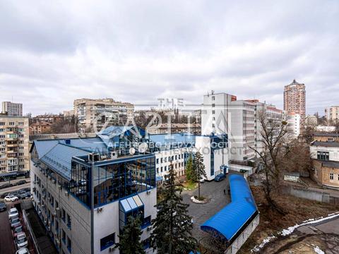 коммерческая по адресу Кловский спуск, 7a