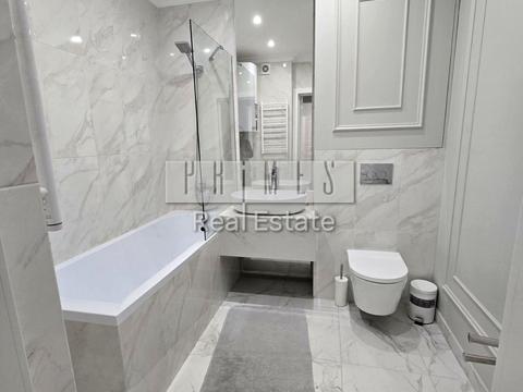 квартира за адресою Київ, Миколи Бажана просп., 16